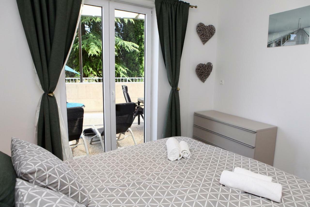 Trendy Apartment Izola Js Exterior foto